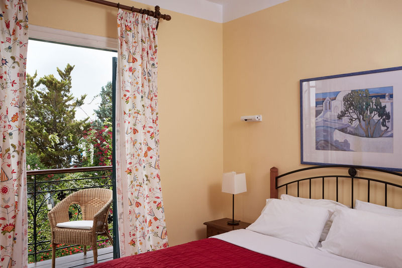Spetses Retreat Accommodation Exteriér fotografie