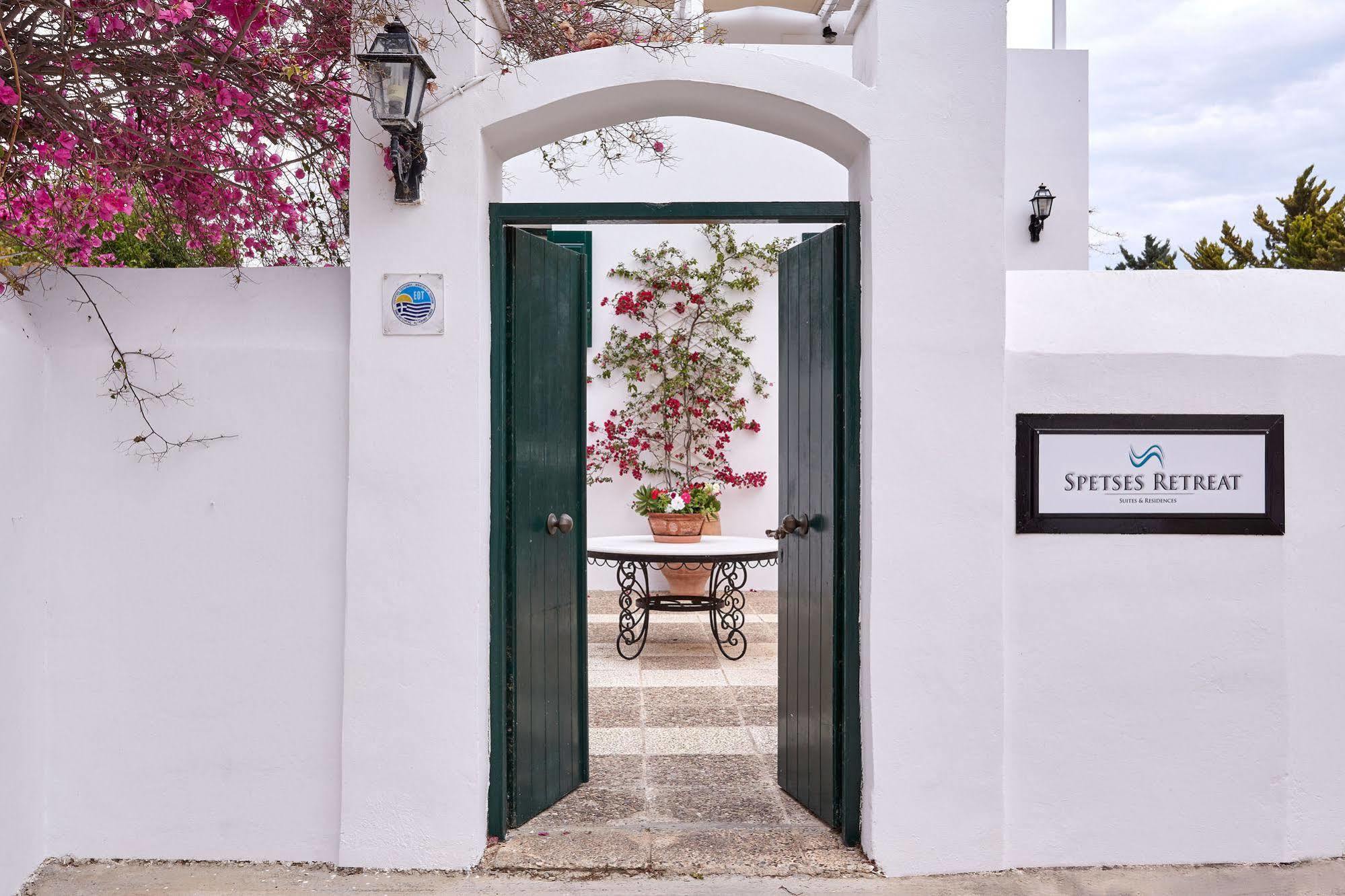 Spetses Retreat Accommodation Exteriér fotografie