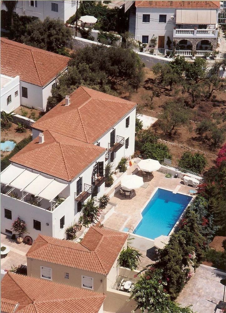 Spetses Retreat Accommodation Exteriér fotografie